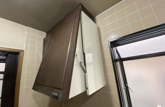 キッチンのレンジフードのお取り替えはインテルナアカイワで！