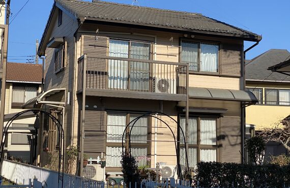 外壁・屋根塗装をお考えの方、お悩みの方はインテルナアカイワにおまかせください！